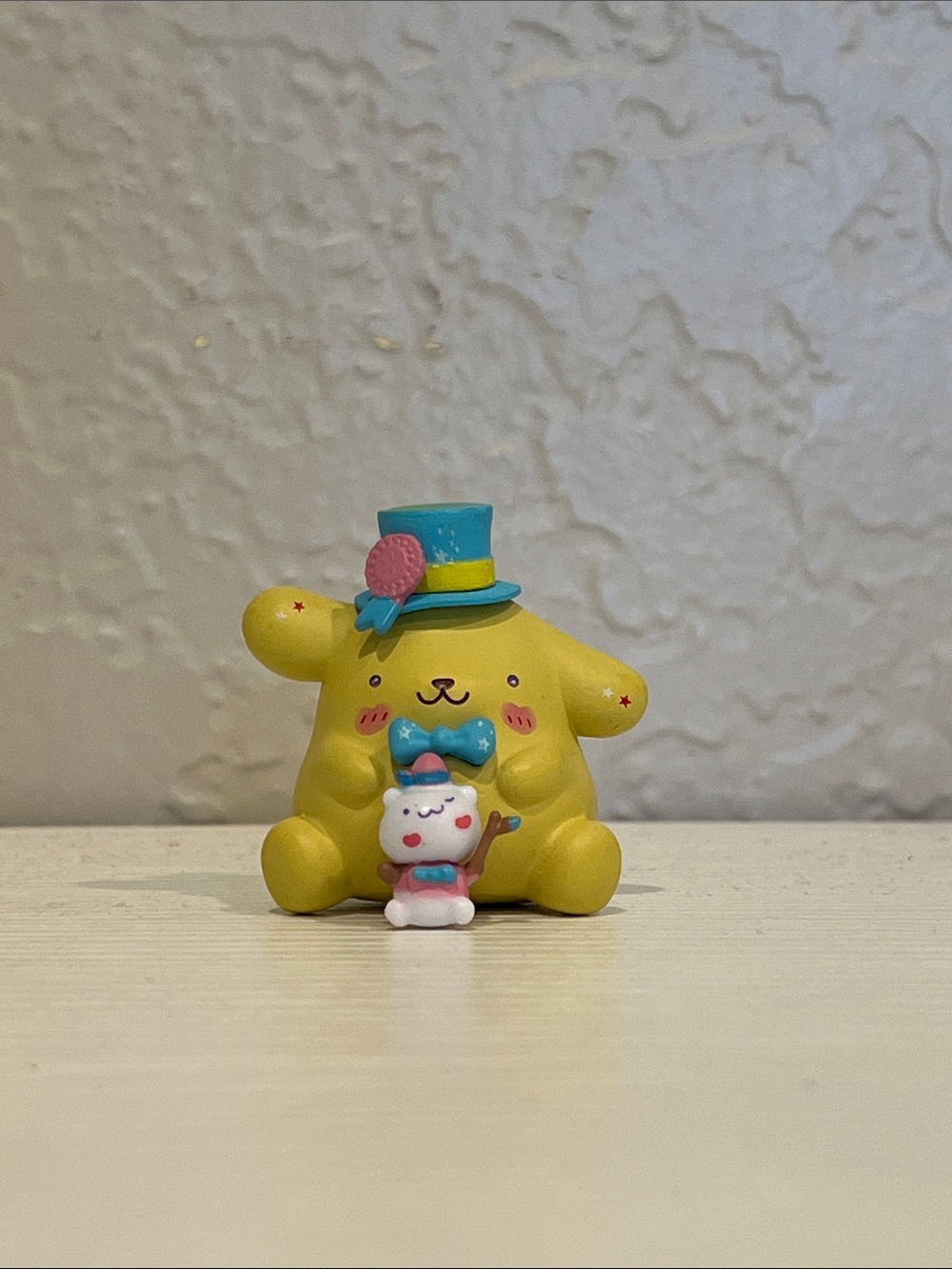 Pompompurin tiny figurine gashapon